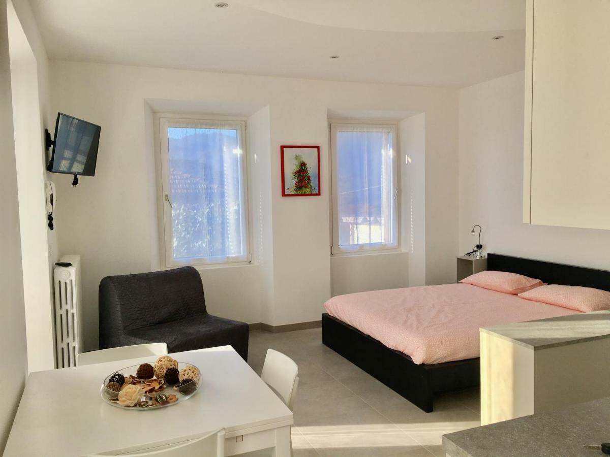 Ferienwohnung Casa Cesira Pettenasco Exterior foto